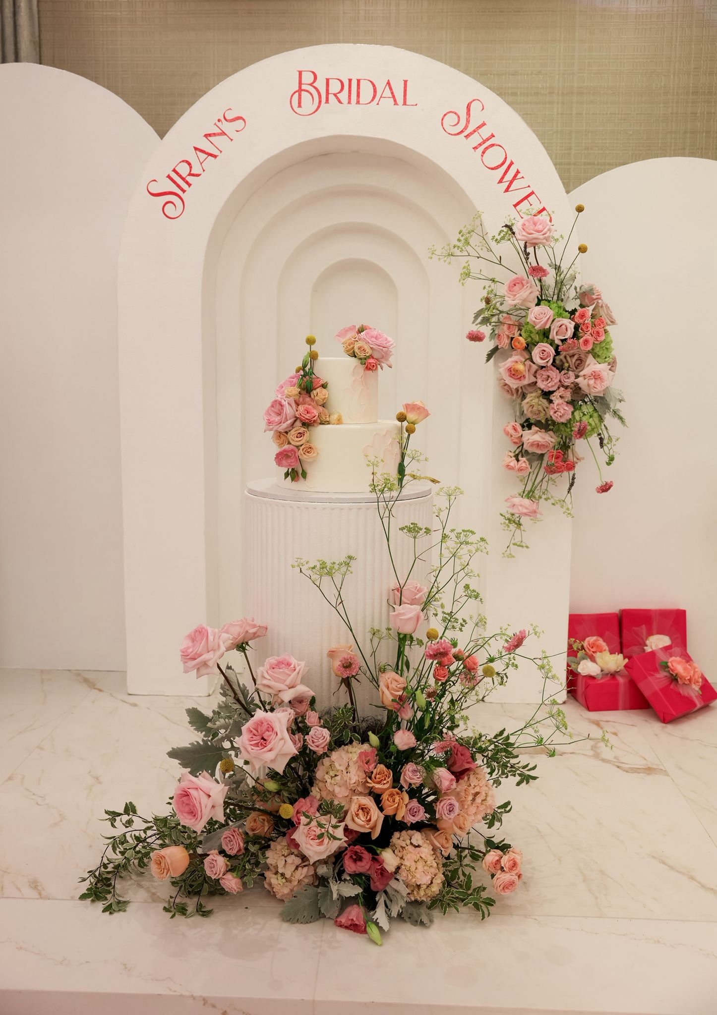 Roobina’s Cake: Luxury Cake Delivery for Sayat Nova Banquets & Catering, Glendale