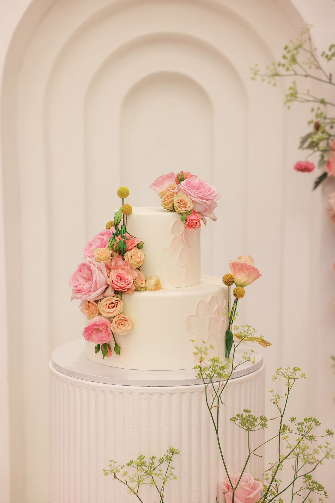 Roobina’s Cake at The Alexandria Ballrooms Los Angeles, CA – Custom, Elegant, and Luxury Cakes for Every Occasion