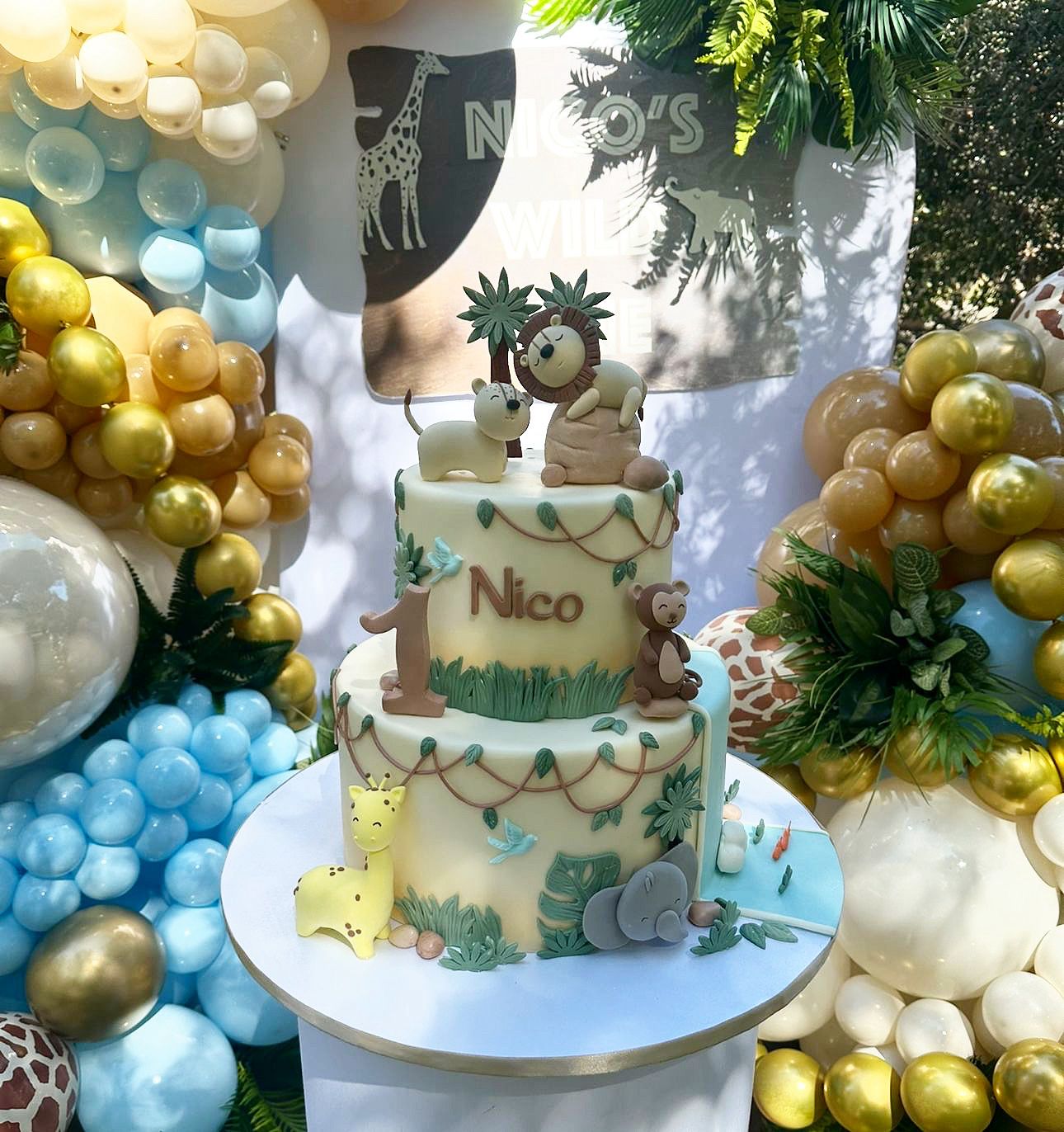 Disney’s Fairy Tale Weddings Anaheim: Elegant Wedding & Custom Cake Delivery by Roobina’s Cake