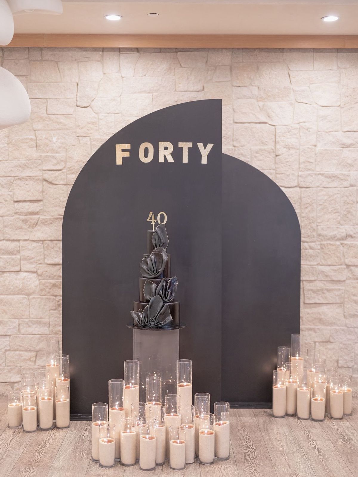 Roobina’s Cake: Custom & Wedding Cake Delivery to The Reef on the Water, Long Beach, CA