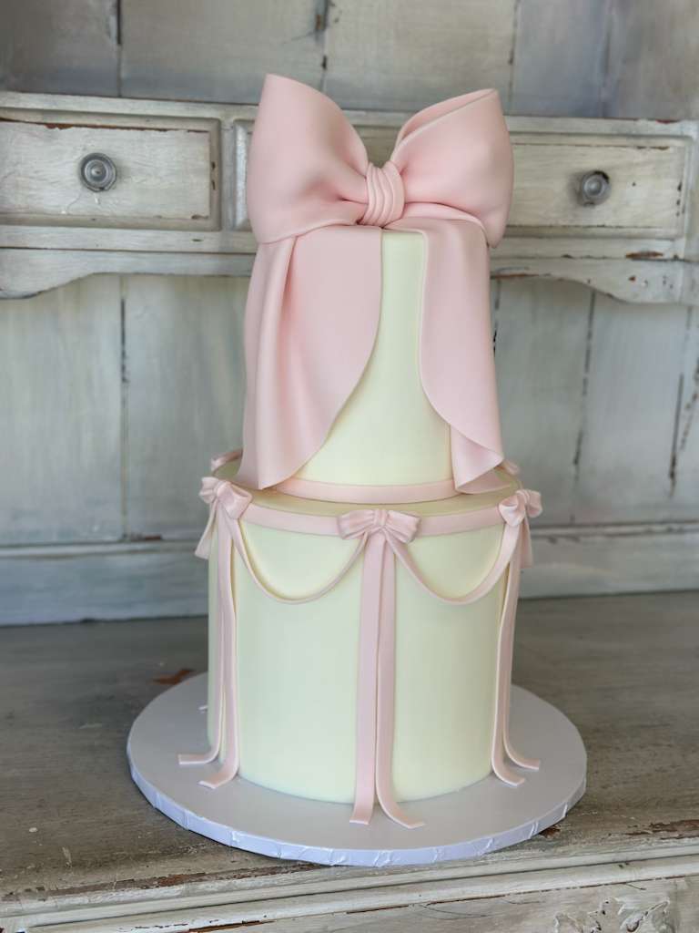 Top 10 Best Baby Shower Cakes in Los Angeles, CA — Stunning Designs, Custom Flavors & Delivery Options by Roobina’s Cake