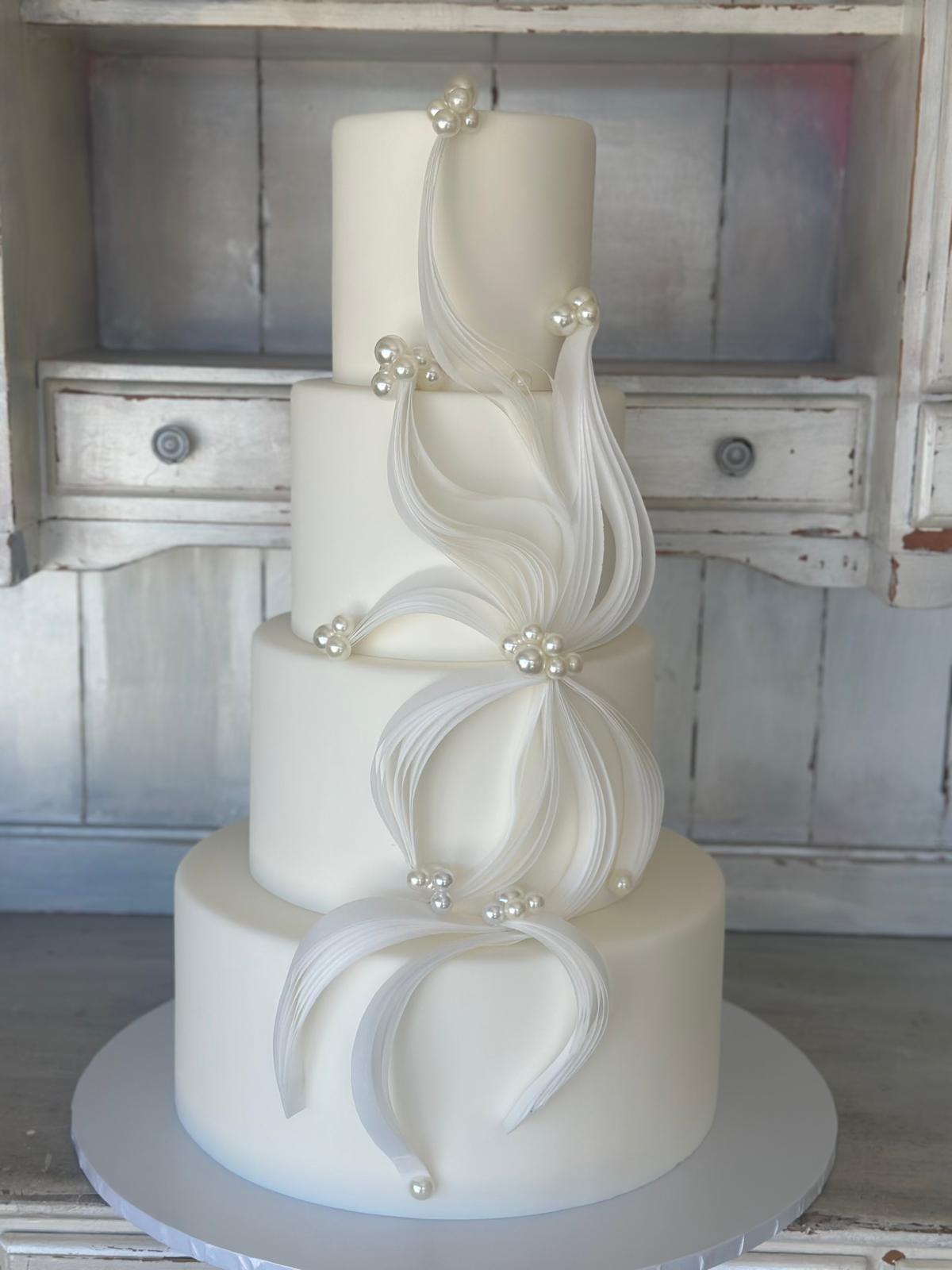 Celebrate at Casa Adobe de San Rafael with Roobina’s Cake Delivery