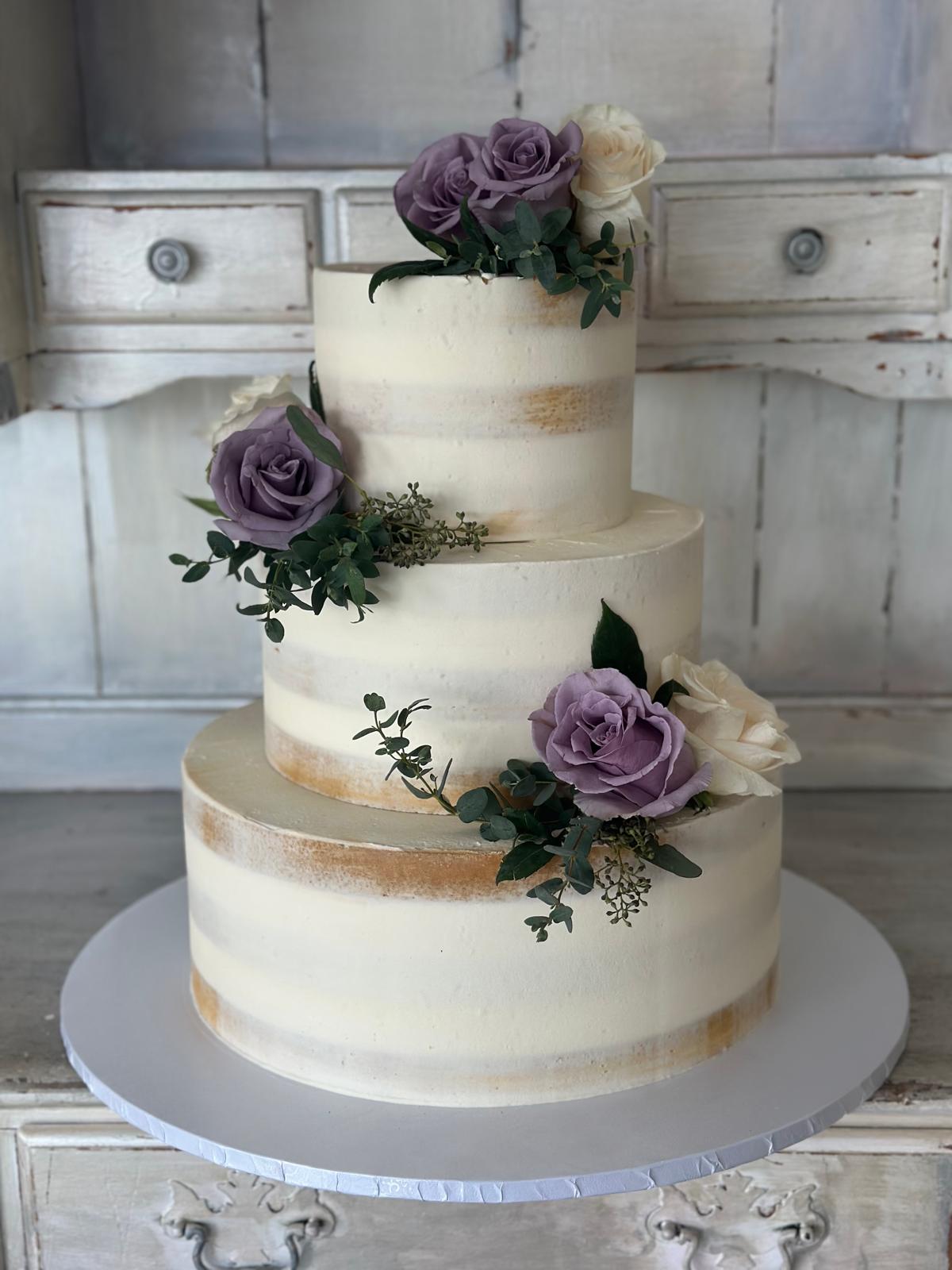 Malibu Beachfront Wedding Venues: A Complete Guide to Coastal Celebrations & the Perfect Wedding Cake