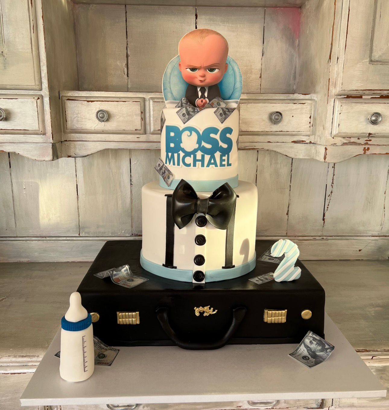 Bakery & Delivery Services: Where Quality, Care, and Convenience Come Together at Roobina’s Cake