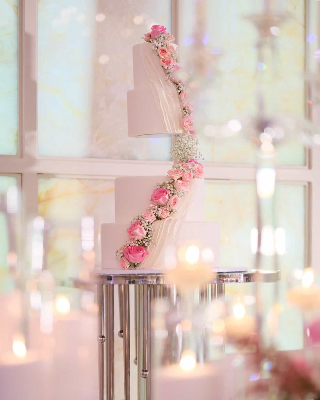 Wedding Cakes North Hollywood CA – Roobina’s Cake