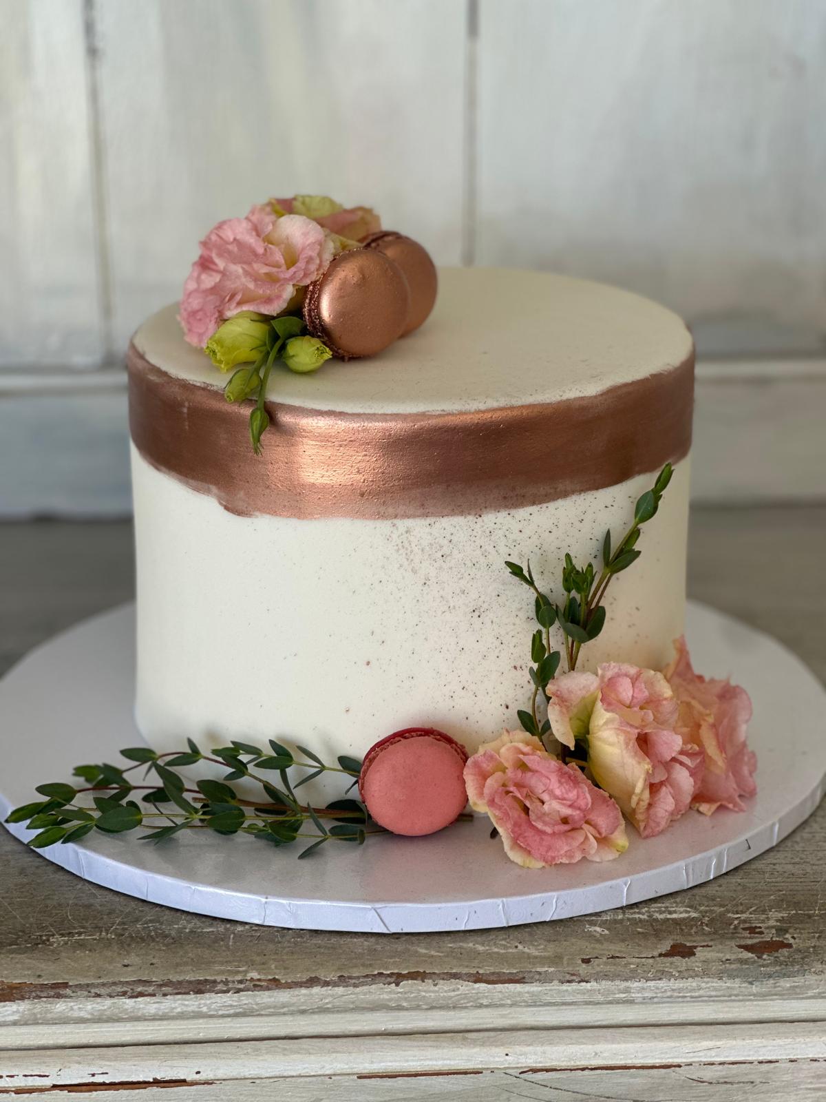 Luxury Wedding & Birthday Cakes Beverly Hills | Roobina’s Cake