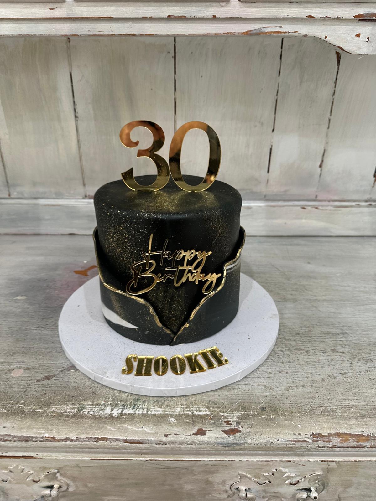 Private Estate Wedding Cakes De Luz | Luxury Anniversary Cakes 92590