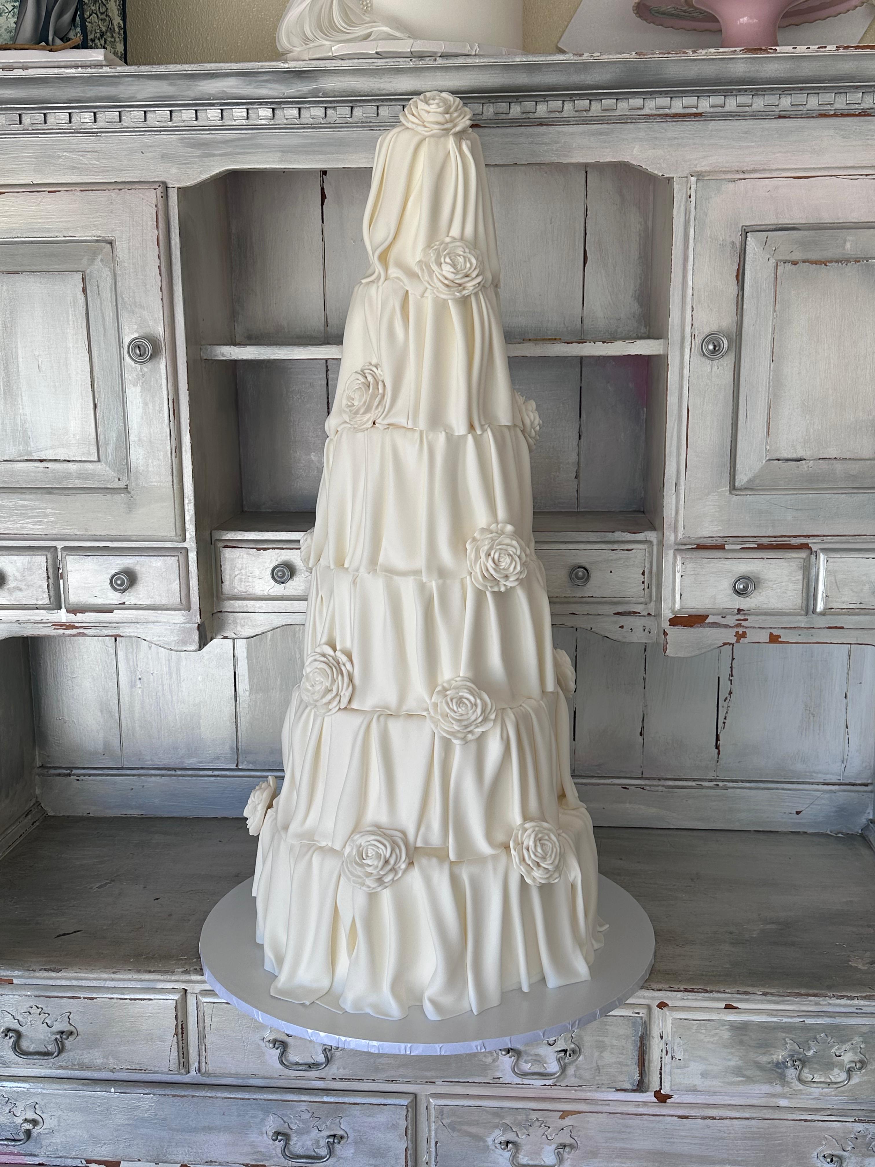 Quinceañera Cake Seal Beach CA | Custom Cakes Orange County & Delivery