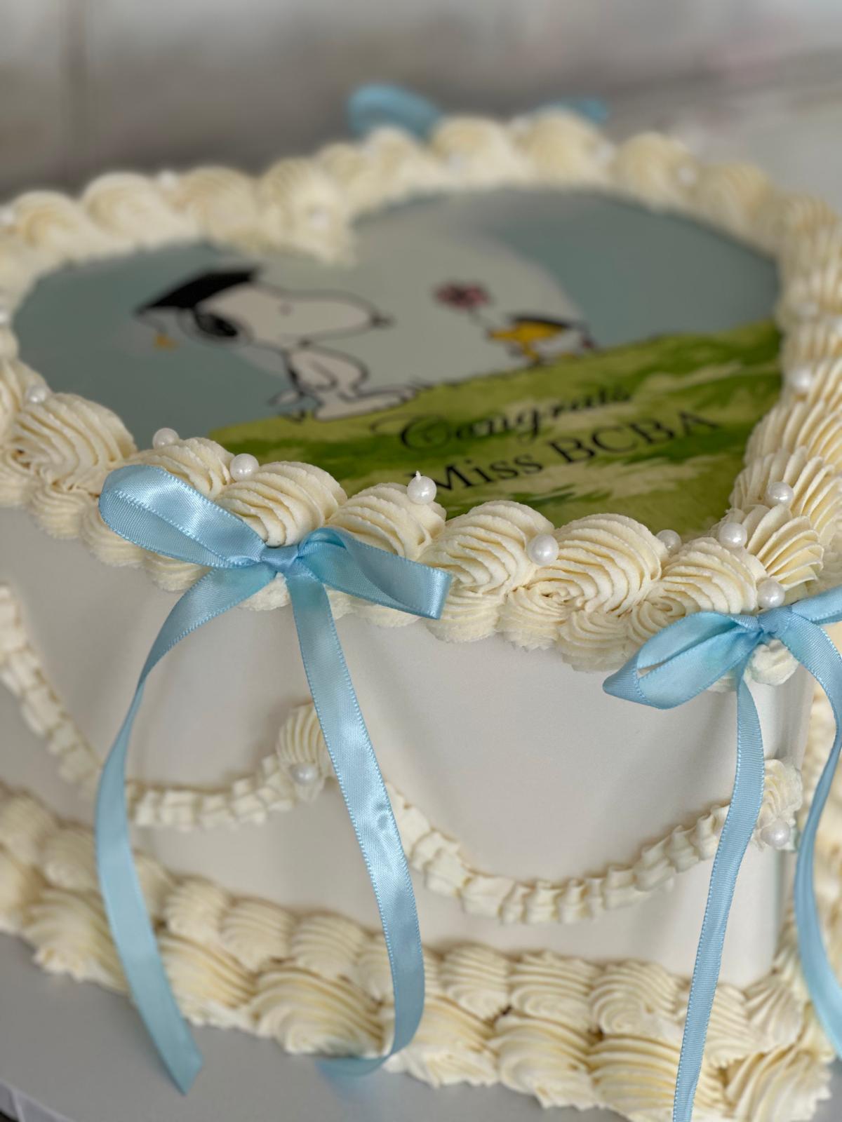 Luxury Custom Birthday Cakes in Beverly Hills by Roobina’s Cake and Specialties