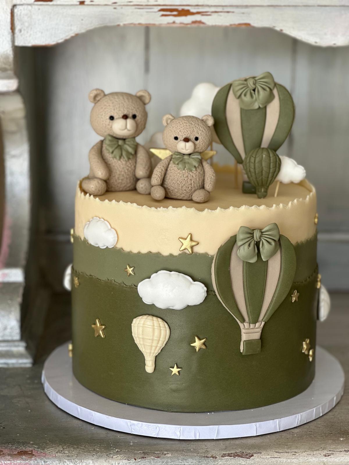 Best Cake Bakery in El Cajon, CA – Roobinas Cake (Complete Guide to Cakes, Weddings & Celebrations)