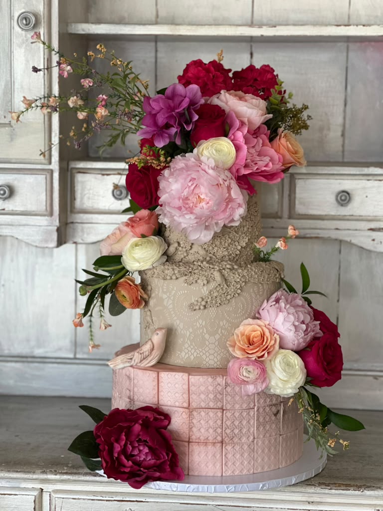 Best Wedding Cakes in Yucca Valley, CA