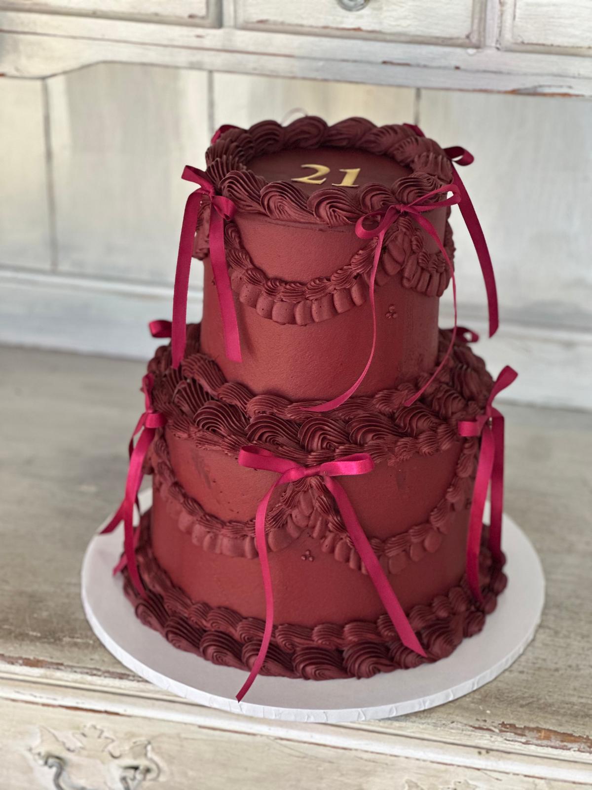 Custom Cakes & Bakery in Fullerton | Roobina's Cake