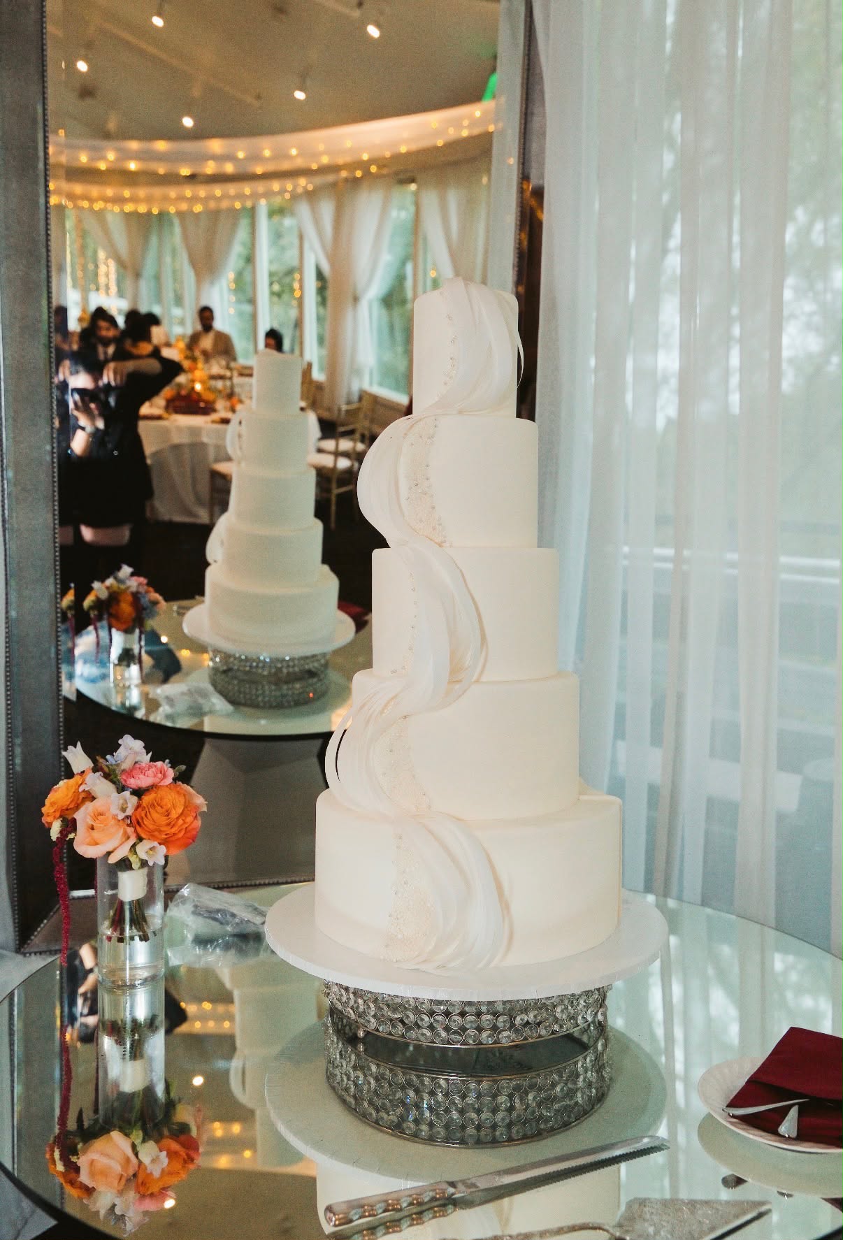 Wedding Cakes Near Royal Palace Banquet Hall, CA – 2026 Guide