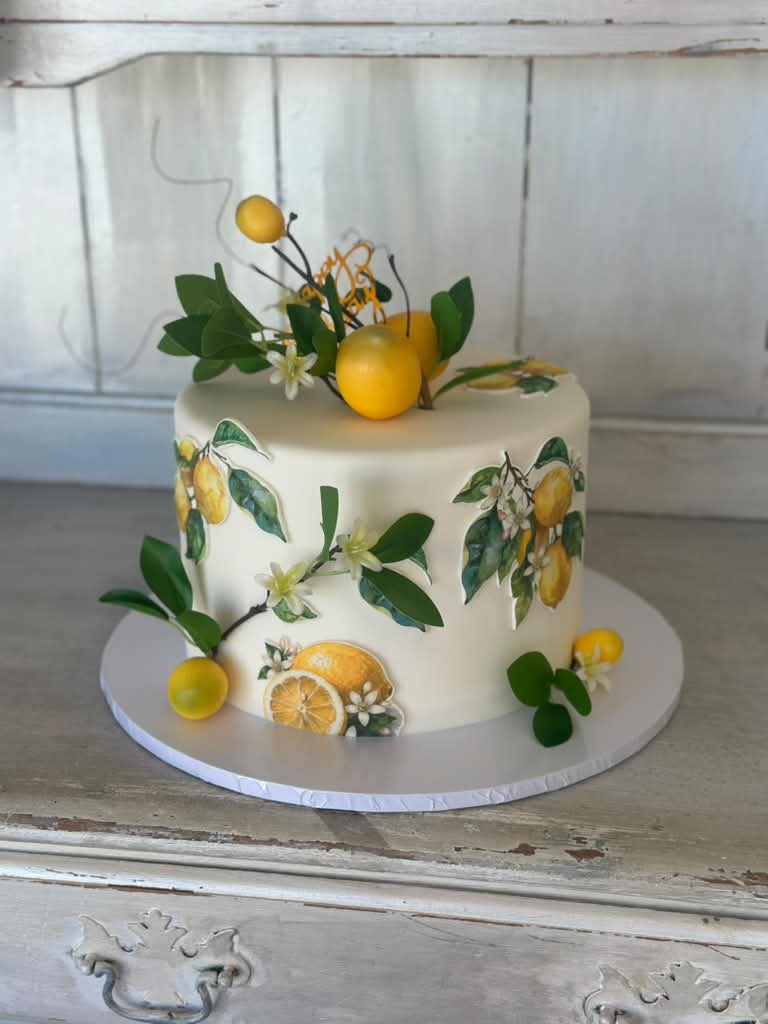 Best 1st Birthday Cake in Long Beach, CA | Roobina’s
