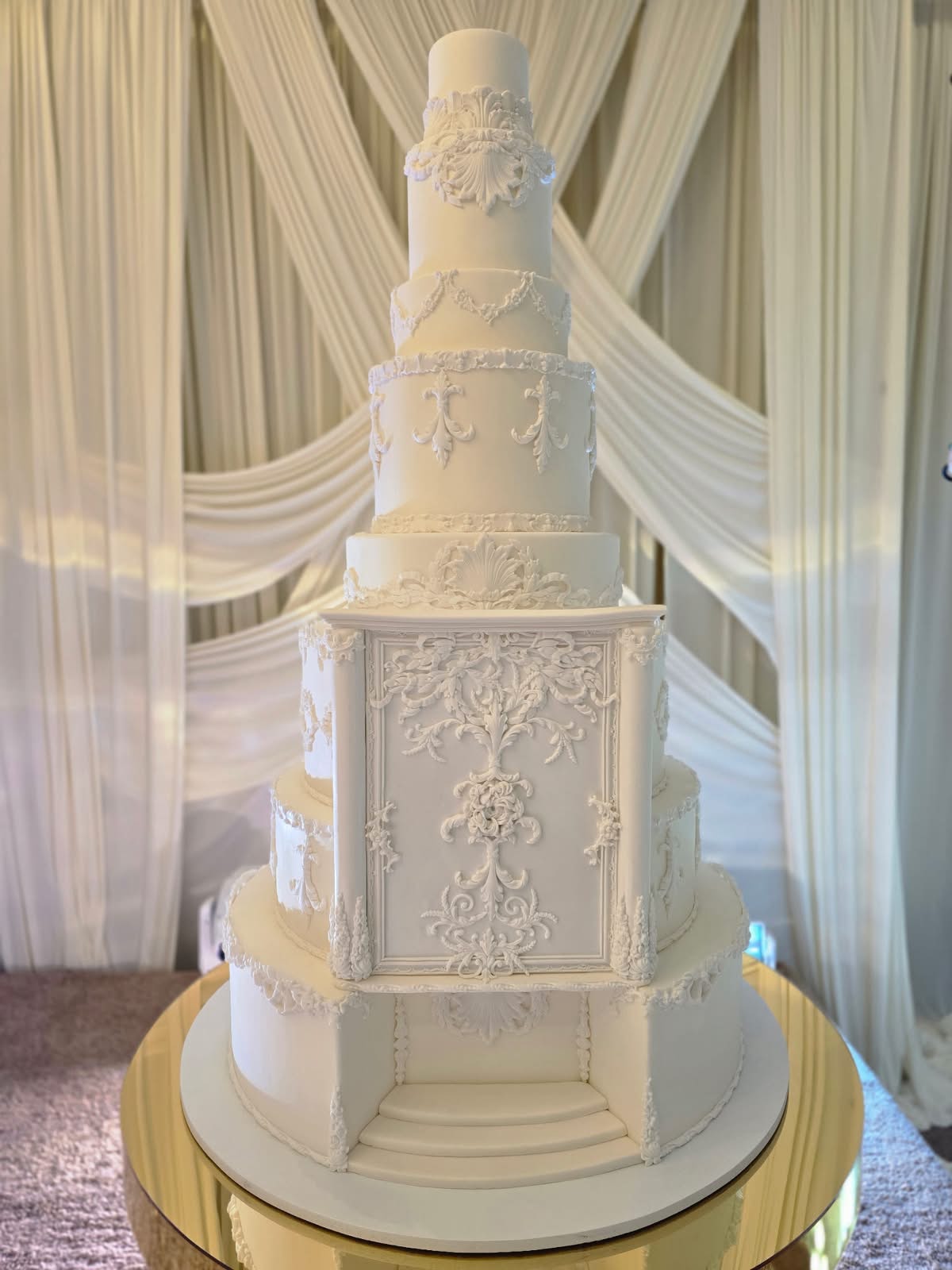 Finding the Best Cakes in Malibu: Custom, Birthday, Wedding & Quinceañera Cakes
